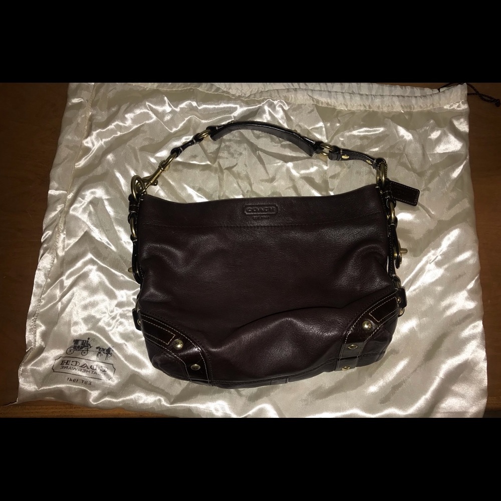 COACH Chocolate brown leather bag w gold hardware